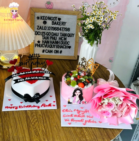 Combo bánh và hoa siêu xinh 