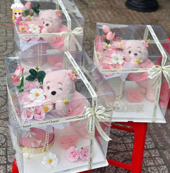 Hộp hoa gấu xinh kèm hoa sáp