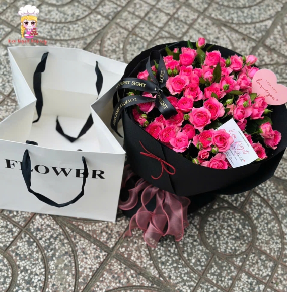 BÓ HỒNG CHÙM SOPHIA NƠ ĐEN LUXURY