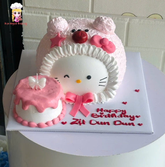 Bánh kem hello kitty màu hồng