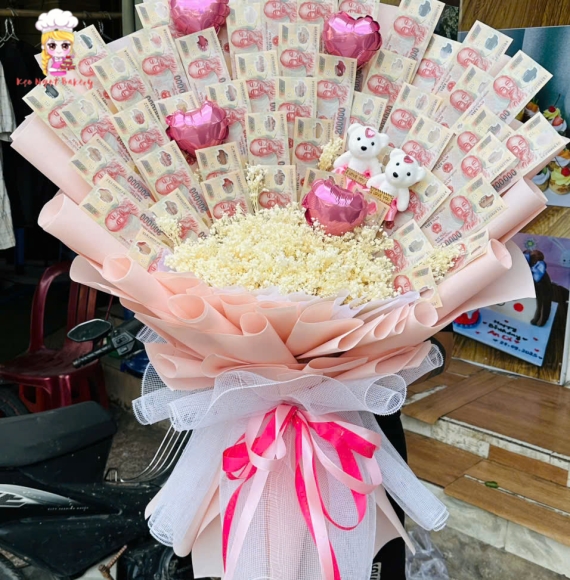 Bó hoa tiền 200k -tại kẹo ngọt bakery