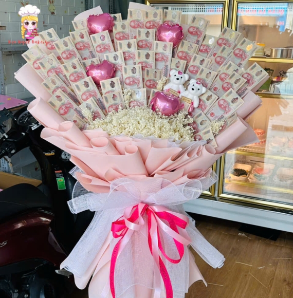 Hoa tiền 200k tặng sinh nhật