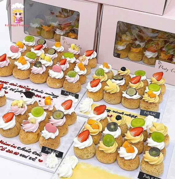 Bánh su dai mừng lễ 20/11 thầy cô giáo