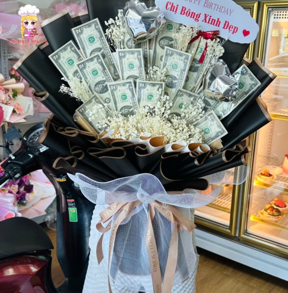 Hoa tiền 2 đô dáng đứng Kẹo Ngọt Bakery