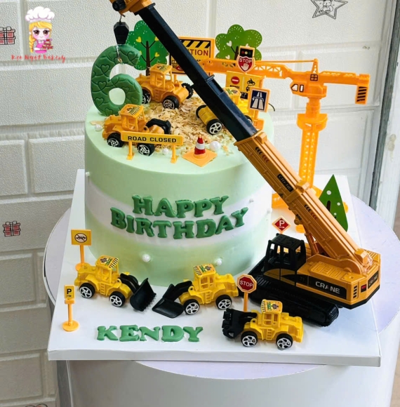 Bánh sinh nhật dành cho bé trai mê công trình