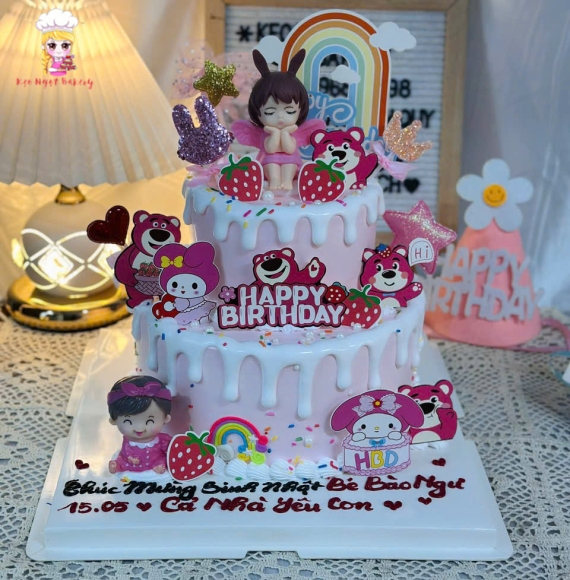 Bánh Kem gấu dâu 2 tần mừng sinh nhật bé gái