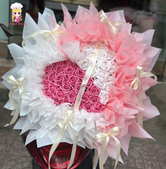 Mẫu hoa sáp trái tim mix hồng và trắng 