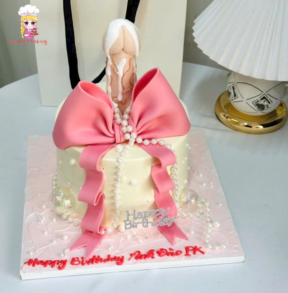 Bánh kem nhây bựa hot 2026