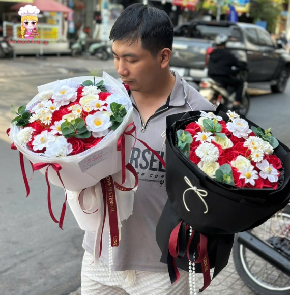 Mẫu hoa sáp mix trắng đỏ đẹp 2026