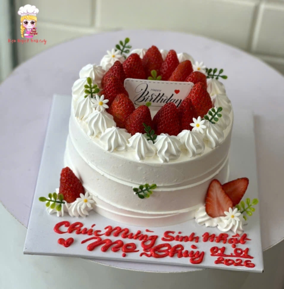 Bánh kem trang trí dâu tây siêu hot tại Kẹo Ngọt