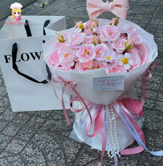 Mẫu bó hoa sáp tone hồng cao cấp