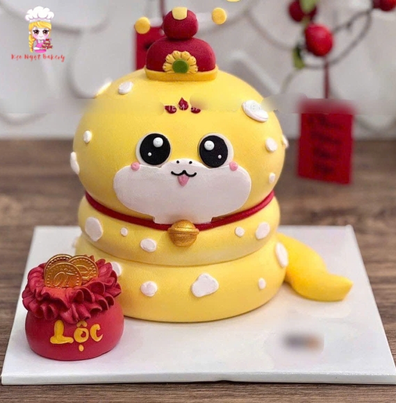 Bánh Kem tạo hình 3d  bé rắn dành cho bé gái