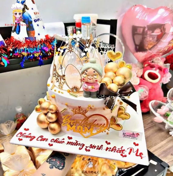 Bánh mừng thọ mẹ 65 tuổi