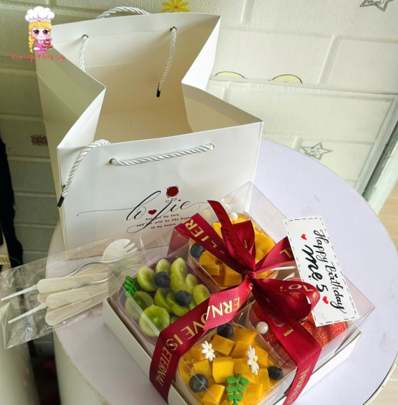 Bánh cup 4 ly mix vị theo yêu cầu tặng mẹ