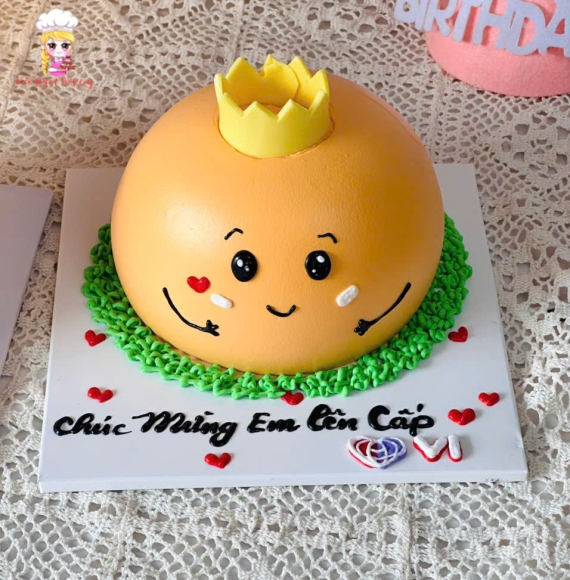 Bánh kem tạo hình dành cho idol live tik tok lên cấp 