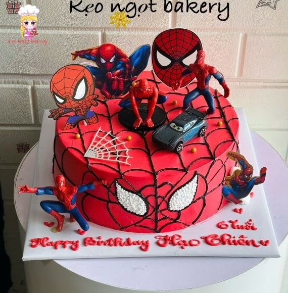 Bánh kem siêu nhân nhện siêu hot tặng bé trai 