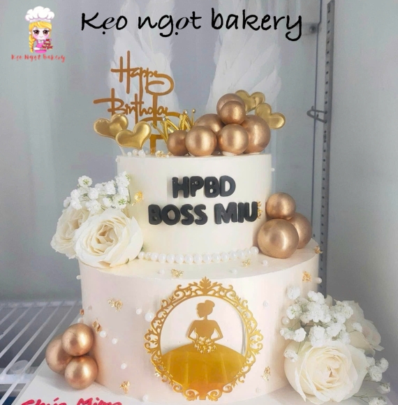 Bánh kem sinh nhật 2 tầng tặng các bạn nữ 