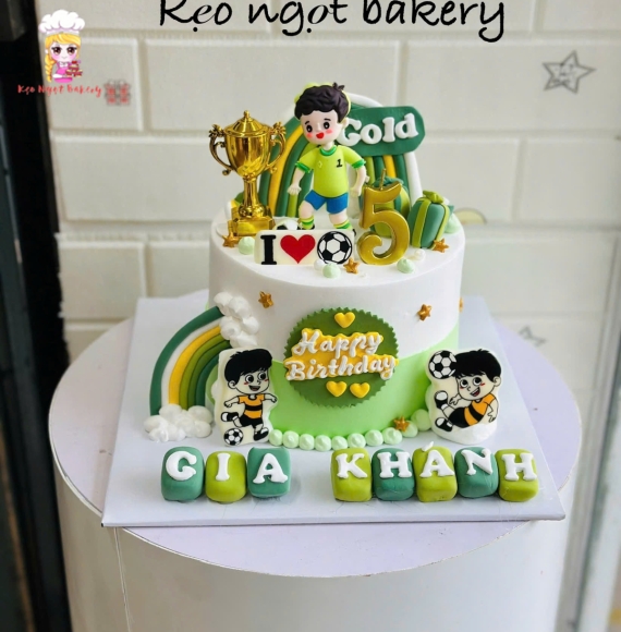 Bánh kem cầu thủ dành tặng các bé trai yêu thể thao 