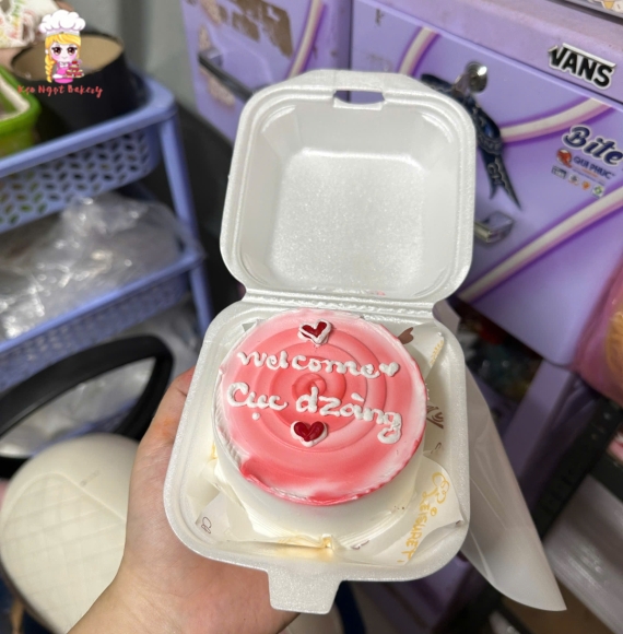 Bánh bento tặng cục vàng siêu hot 