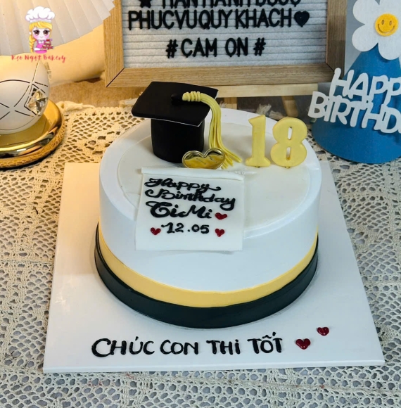 Bánh kem tặng các bạn tốt nghiệp 
