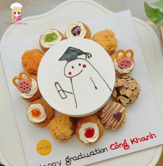 Mẫu bánh kem tặng các bạn tốt nghiệp 