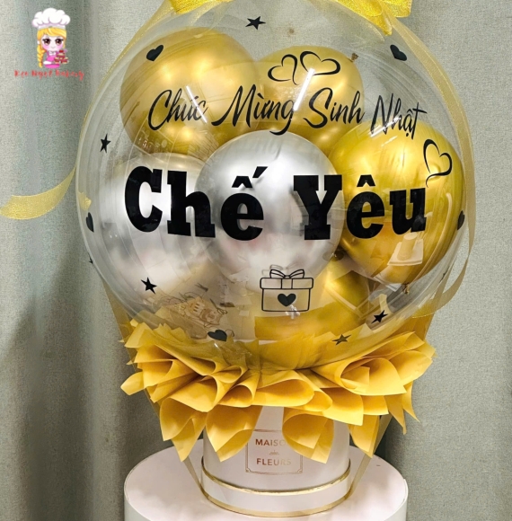 Bóng bay tone vàng tặng chế yêu 