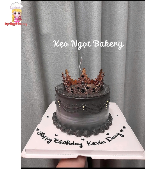 Bánh kem vương miệng tone xám siêu sang 