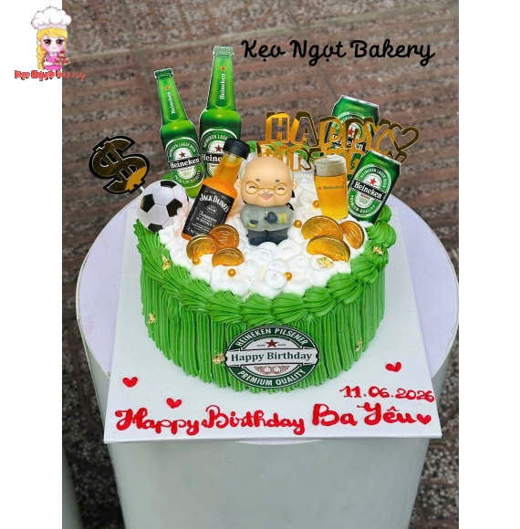 Bánh kem trang trí hình lon bia tặng ba 