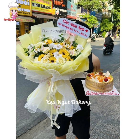Combo bánh kem trứng muối và hoa sáp siêu hot 