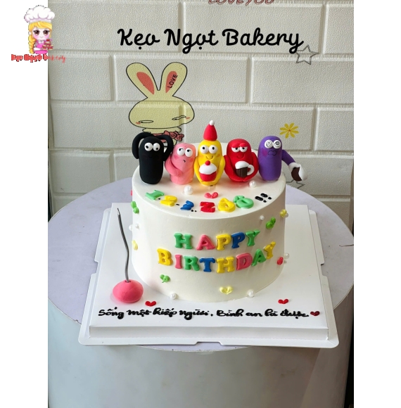 Bánh kem trêu bạn bè tặng sinh nhật siêu hot 