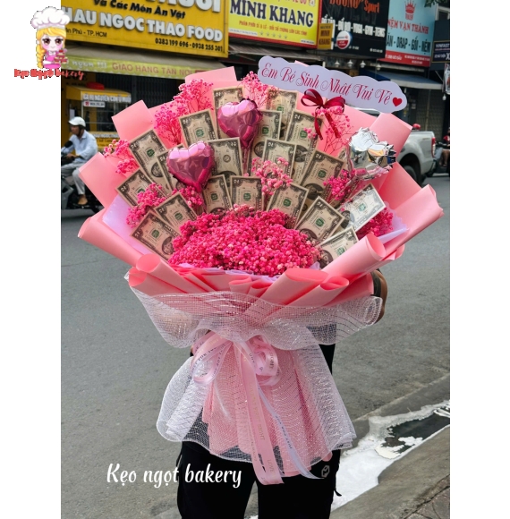 Bó hoa tiền 2 đô kèm hoa sáp tone hồng siêu hot 