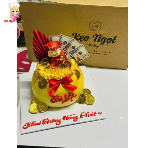 Bánh kem hủ tiền vàng mừng khai trương