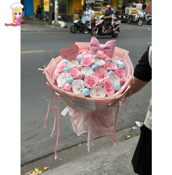 Hoa sáp kèm nơ hồng và trái tim siêu dễ thương