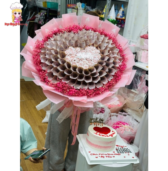 Combo hoa tiền và bánh kem trái tim tại Kẹo Ngọt