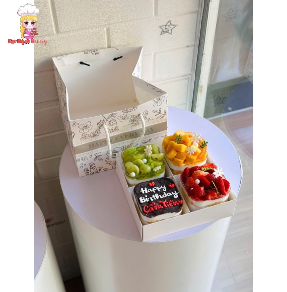 Bánh cup 4 ly mix vị theo yêu cầu tặng người yêu