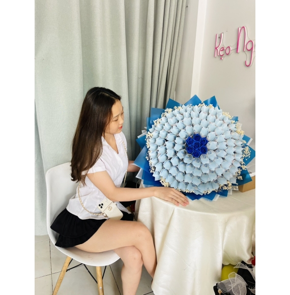 Bó hoa tiền tròn 100 tờ 20k