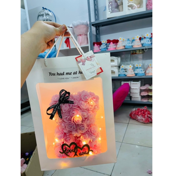 Gấu hoa Hồng túi xách giấy 02