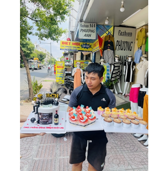 Combo bánh kem sinh nhật kèm bánh tráng miệng