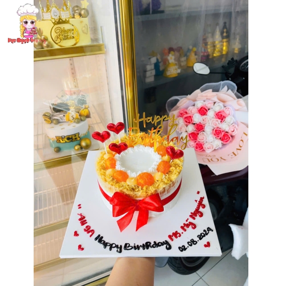 Bánh bông lan trứng muối ở tân bình