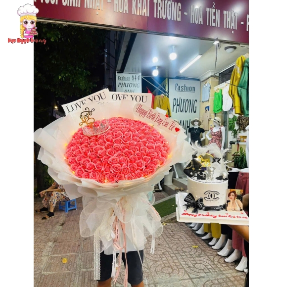 Bó hoa sáp khủng lồ tphcm