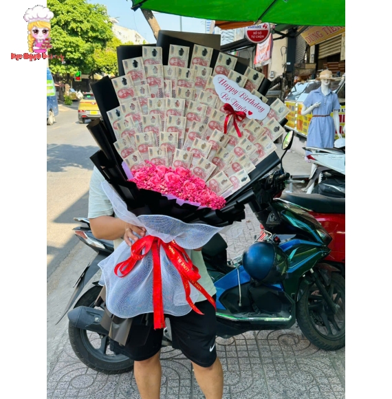Bó hoa tiền tờ 200k tặng em gái