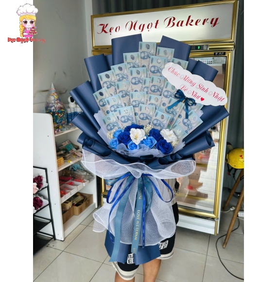 Bó hoa tiền khổng lồ 20k tặng vợ