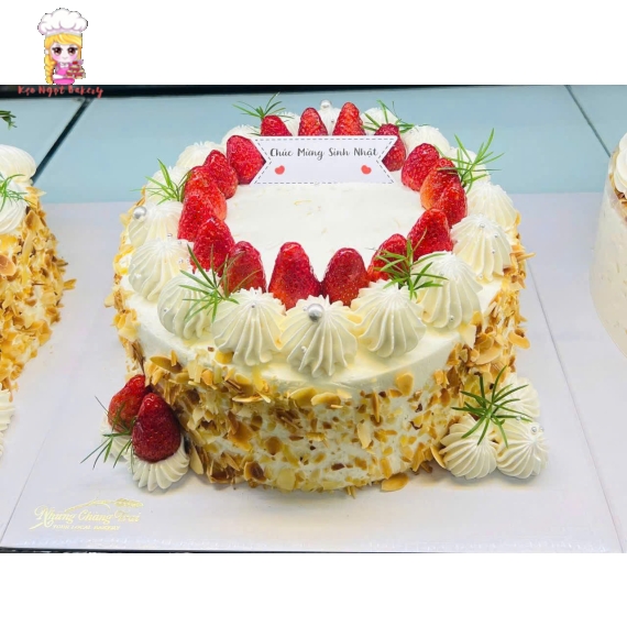 Bánh kem bắp kèm dâu tây