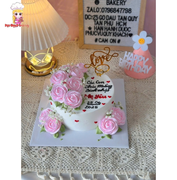 Bánh kem hoa tươi tặng mẹ
