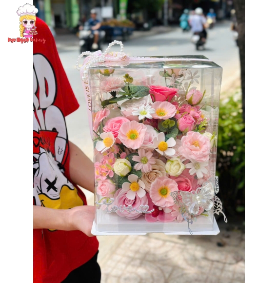 Hộp hoa sáp mica tone hồng