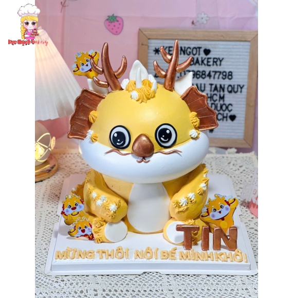Bánh Kem dành cho bé gái tone vàng