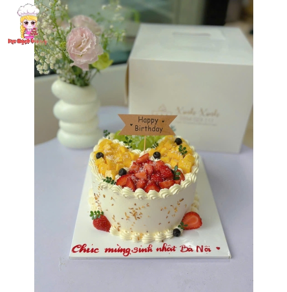 Bánh kem phủ đầy trái cây tươi