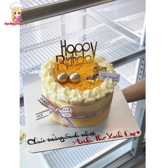 Bánh bông lan trứng muối tại Tân Phú