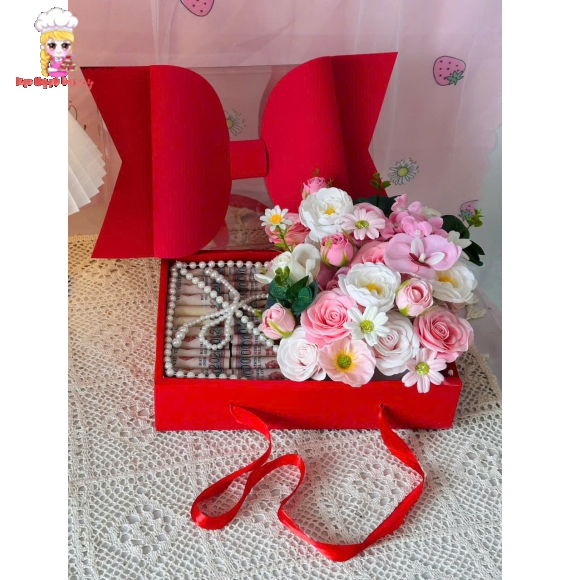 Hộp quà tặng hoa và tiền 