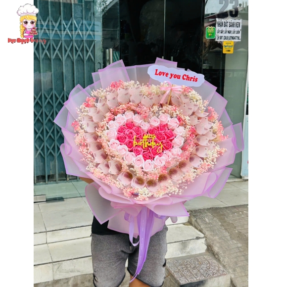 Bó hoa tiền tờ 50k khổng lồ kèm hoa sáp 